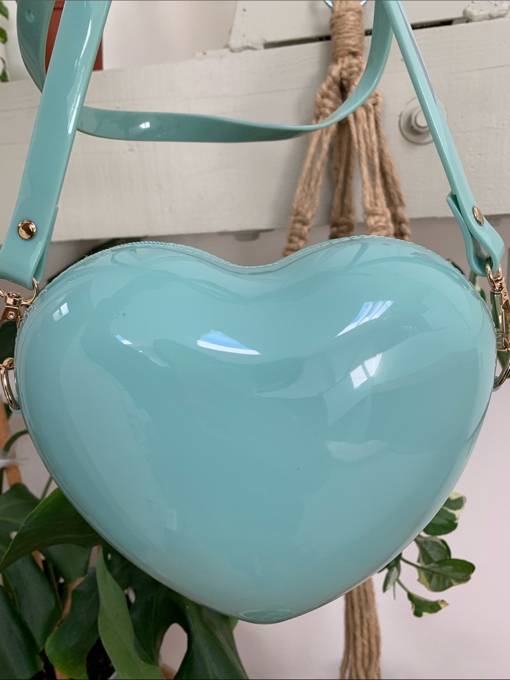 πͺ·3/$20πͺ· Jelly Heart Shaped Festival Crossbody Purse Light Blue